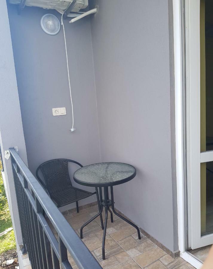 Femily Hotel In Batumi Mareti Str 2 Eksteriør bilde